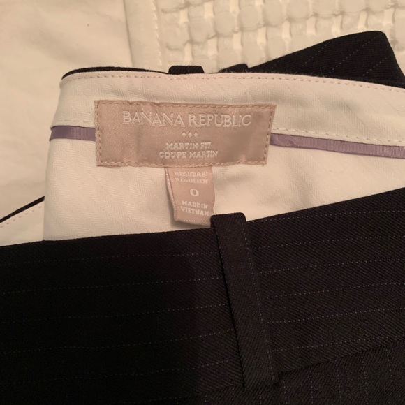 Women’s pants. - Picture 1 of 2